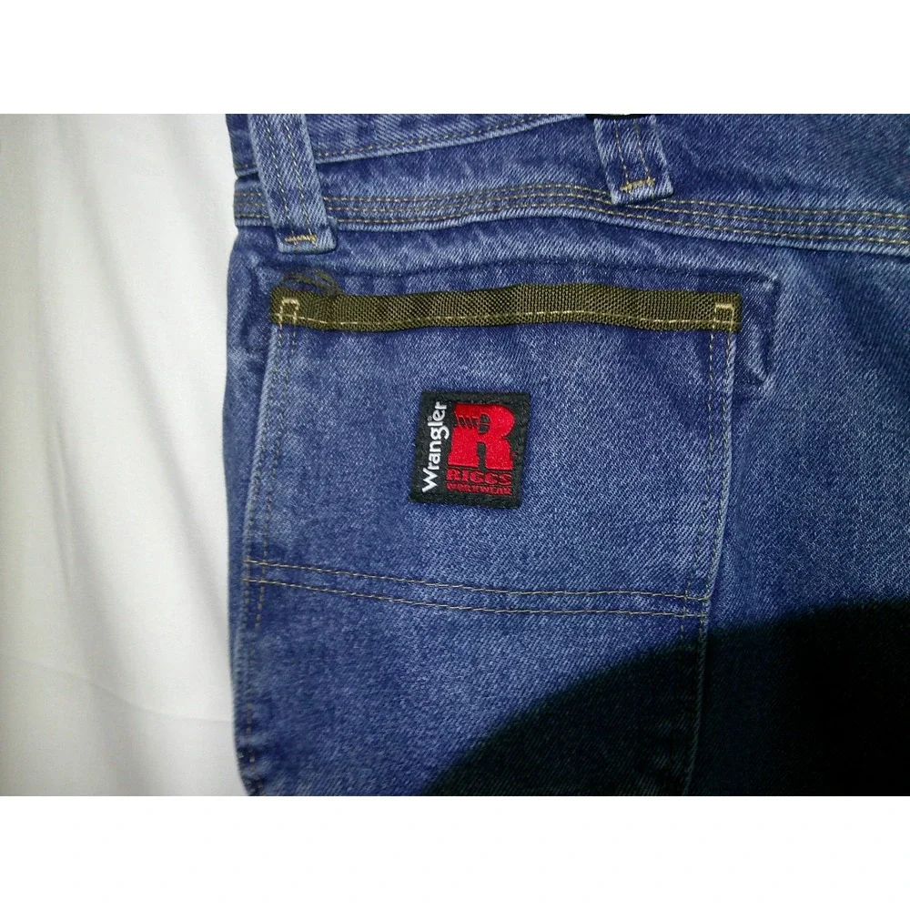 Wrangler‎ Riggs Workwear Men's Carpenter Jeans, Utility Pockets, Blue 44x34